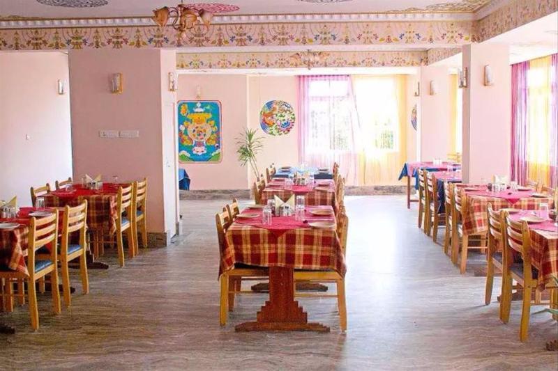 Hotel Tibet Gallery Gangtok Exterior photo